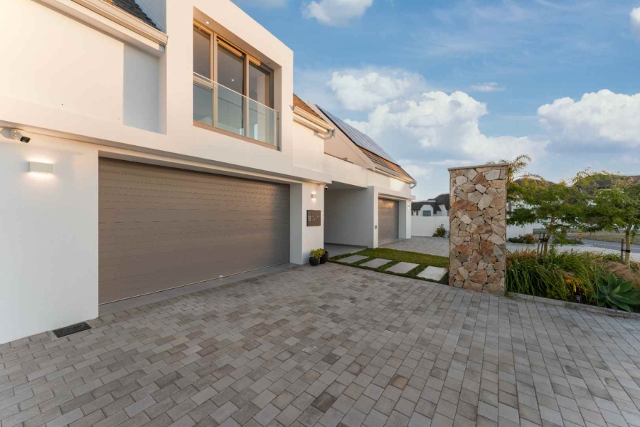6 Bedroom Property for Sale in Canals Eastern Cape